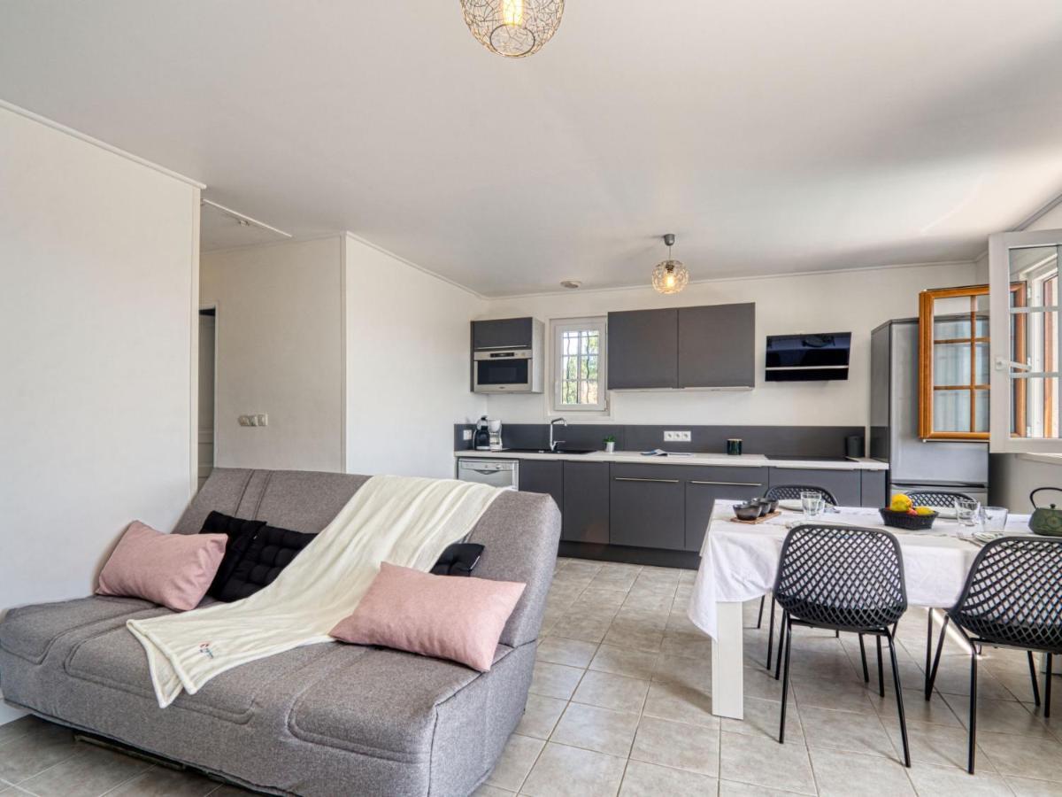 Fleurie By Interhome Appartement Fréjus